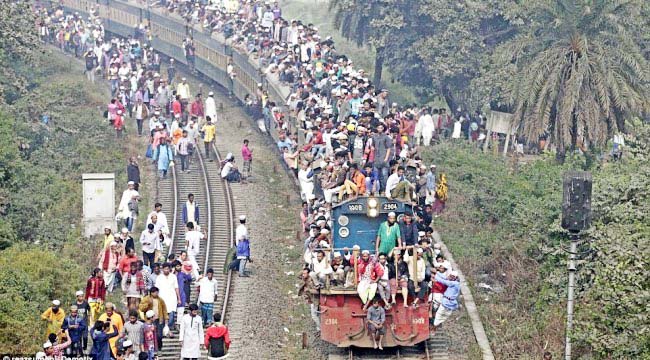 প্রথম পর্বের আখেরী মোনাজাতে মুসলিম উম্মাহ’র শান্তি ও সমৃদ্ধি কামনা