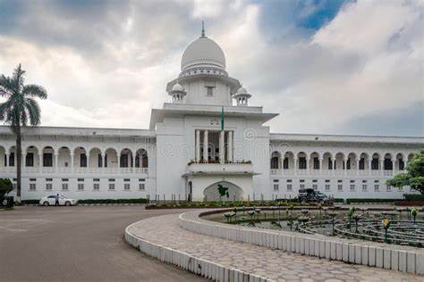 কৃষি জমি সুরক্ষা ও ব্যবহার আইন দ্রæত পাস করতে হাইকোর্টের রায়