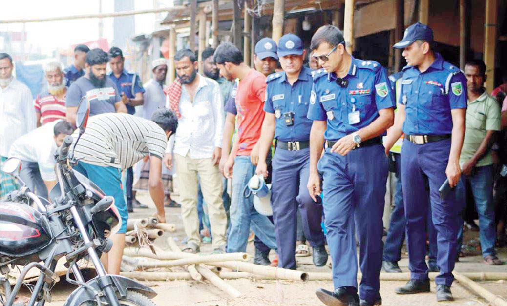 ঈদে ঘরমুখো মানুষের ভোগান্তি লাঘবে  কুমিল্লা হাইওয়ে পুলিশের নানা প্রস্তুতি