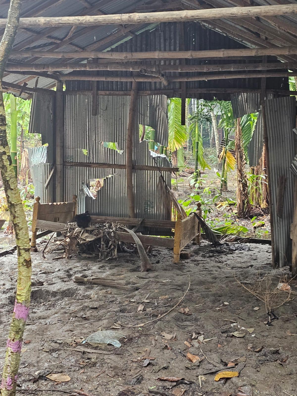 লাকসামের দোখাইয়া দক্ষিন চাঁদপুরে বসতবাড়ীতে হামলা-ভাঙ্চুর, মালামাল লুটপাট ও প্রাননাশের হুমকির অভিযোগ