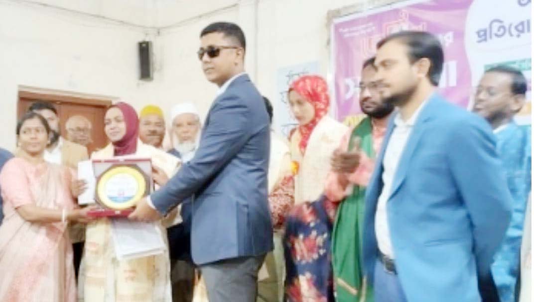 লাকসামে বেগম রোকেয়া দিবসে জয়িতাদের সংবর্ধনা ও আলোচনা সভা লাকসামে বেগম রোকেয়া দিবসে জয়িতাদের সংবর্ধনা ও আলোচনা সভা