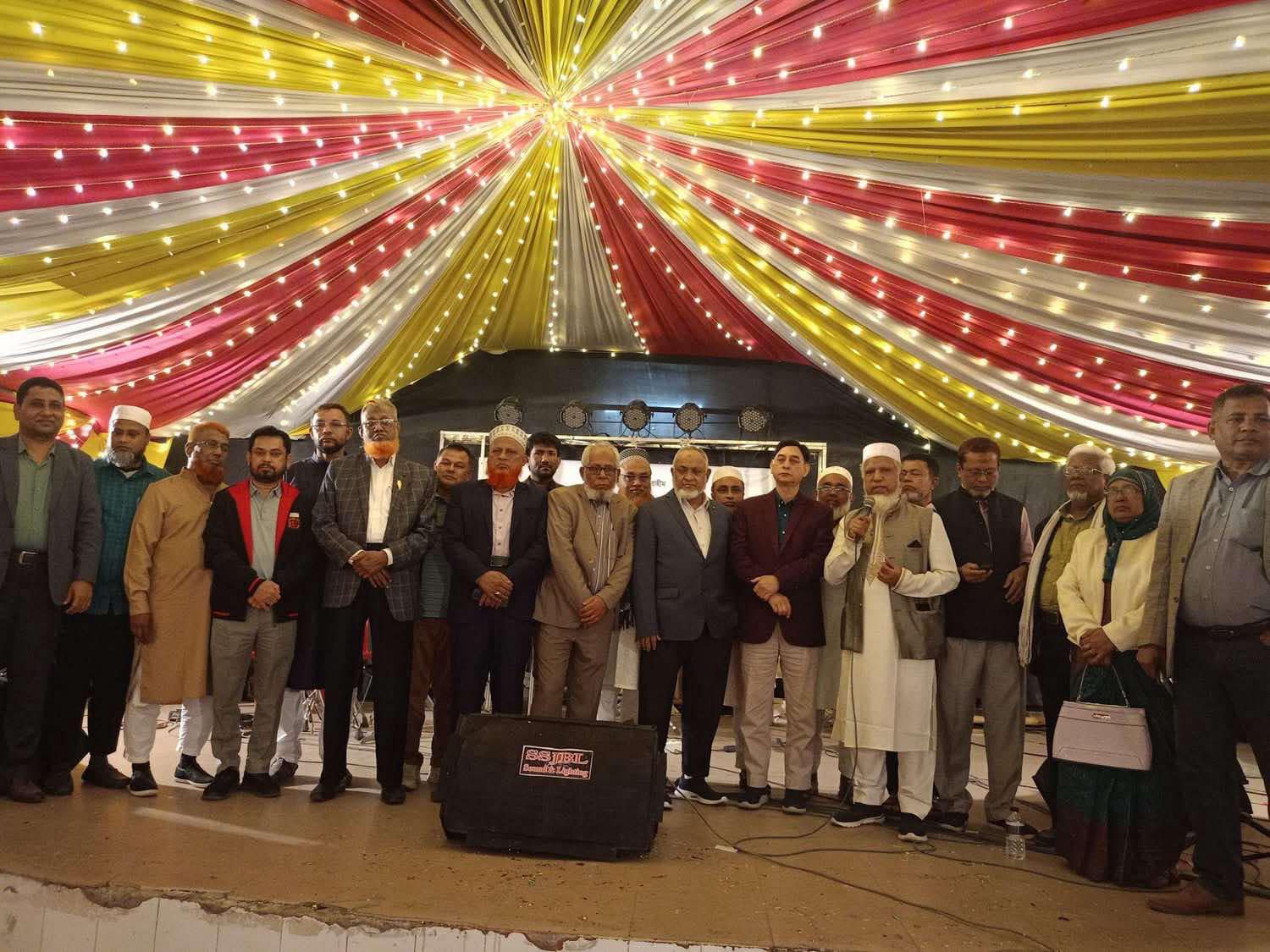 বৃহত্তর লাকসাম জনকল্যাণ সমিতি চট্টগ্রাম’র উদ্যোগে পিকনিক ও ফ্যামিলি নাইট ২০২৫ বৃহত্তর লাকসাম জনকল্যাণ সমিতি চট্টগ্রাম’র উদ্যোগে পিকনিক ও ফ্যামিলি নাইট ২০২৫