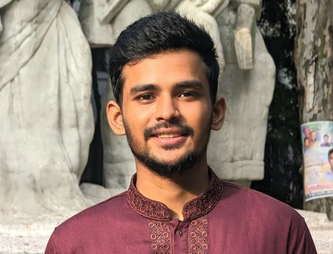 অন্তর্ঘাতকারীদের বিষয়ে সতর্ক থাকার আহ্বান আসিফ মাহমুদের