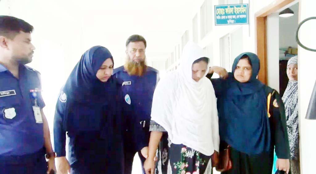 লাকসামে পরকীয়ায় বাধা দেয়ায় শ্বশুরের পুরুষাঙ্গ কেটে হত্যা মামলায় পুত্রবধূর যাবজ্জীবন কারাদন্ড লাকসামে পরকীয়ায় বাধা দেয়ায় শ্বশুরের পুরুষাঙ্গ কেটে হত্যা মামলায় পুত্রবধূর যাবজ্জীবন কারাদন্ড