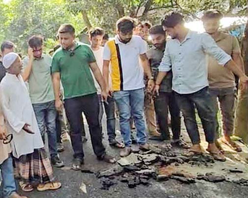দেবীদ্বারে সোয়া ২ কোটি টাকা ব্যয়ে গ্রামীন সড়কের নির্মান কাজে অনিয়মের অভিযোগ দেবীদ্বারে সোয়া ২ কোটি টাকা ব্যয়ে গ্রামীন সড়কের নির্মান কাজে অনিয়মের অভিযোগ