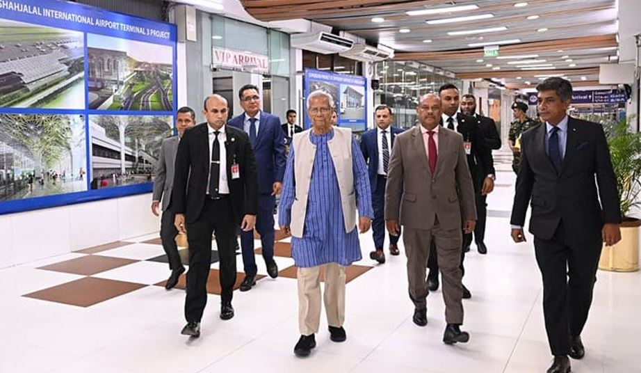 যুক্তরাজ্যের উদ্দেশে ঢাকা ছেড়েছেন প্রধান উপদেষ্টা যুক্তরাজ্যের উদ্দেশে ঢাকা ছেড়েছেন প্রধান উপদেষ্টা