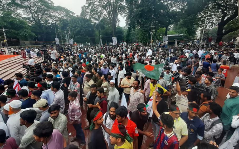 নতুন বাংলাদেশের ইশতেহার’ নিয়ে সমাবেশে এনসিপি, গড়বে পরিবর্তনের রূপরেখা নতুন বাংলাদেশের ইশতেহার’ নিয়ে সমাবেশে এনসিপি, গড়বে পরিবর্তনের রূপরেখা