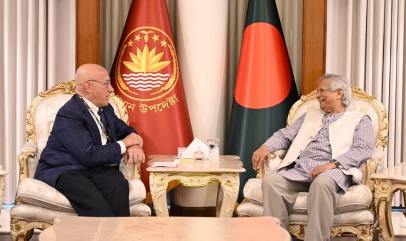 প্রধান উপদেষ্টার সঙ্গে জাতিসংঘের মিয়ানমার বিষয়ক বিশেষ দূতের সাক্ষাৎ প্রধান উপদেষ্টার সঙ্গে জাতিসংঘের মিয়ানমার বিষয়ক বিশেষ দূতের সাক্ষাৎ