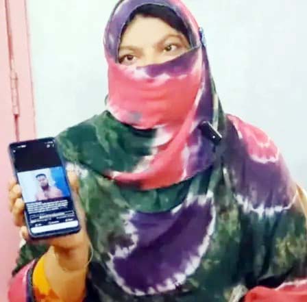 লালমাইয়ে প্রবাসীর স্ত্রীকে এক কাপড়ে ঘরছাড়া  দেবরসহ ৩ জনের বিরুদ্ধে থানায় অভিযোগ