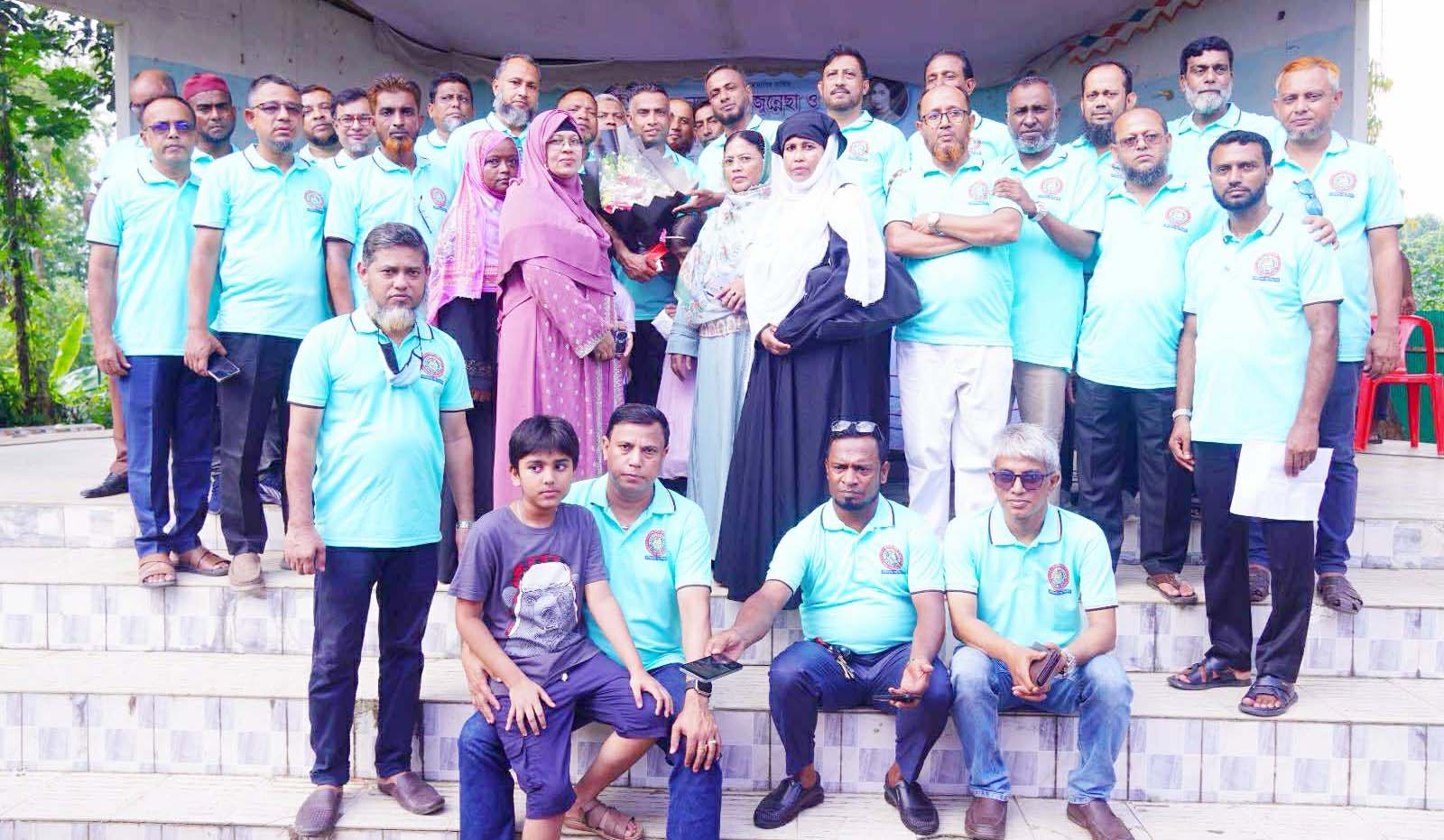 নবাব ফয়জুন্নেছা ও বদরুন্নেছা যুক্ত উচ্চ বিদ্যালয়ের  এস.এস.সি ’৯২ ব্যাচের বন্ধুদের মিলনমেলা