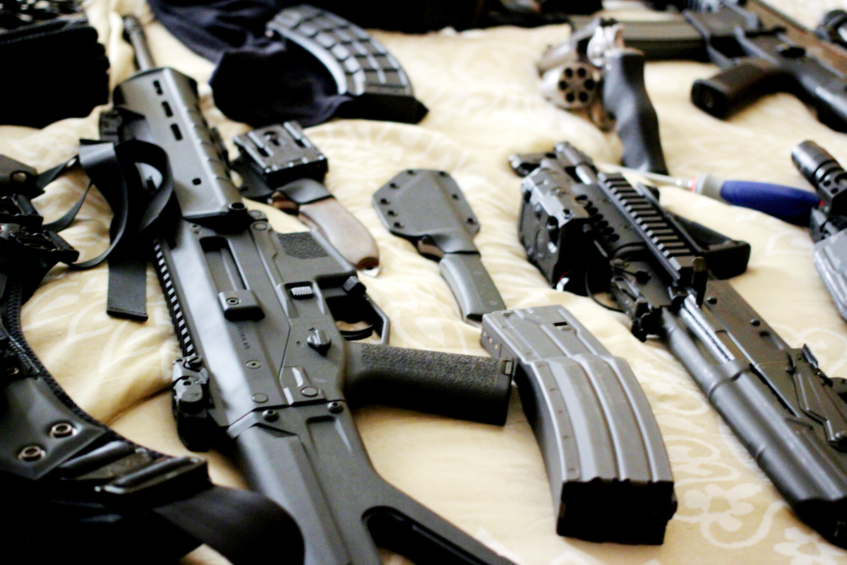 আসন্ন ত্রয়োদশ জাতীয় সংসদ নির্বাচনকে ঘিরে  কুমিল্লা সীমান্তে বাড়ছে অস্ত্রের চোরাচালান