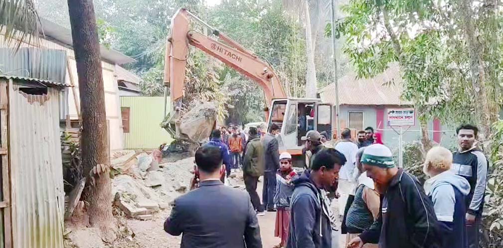 মুরাদনগরে কোটি টাকার সরকারি জমি উদ্ধার